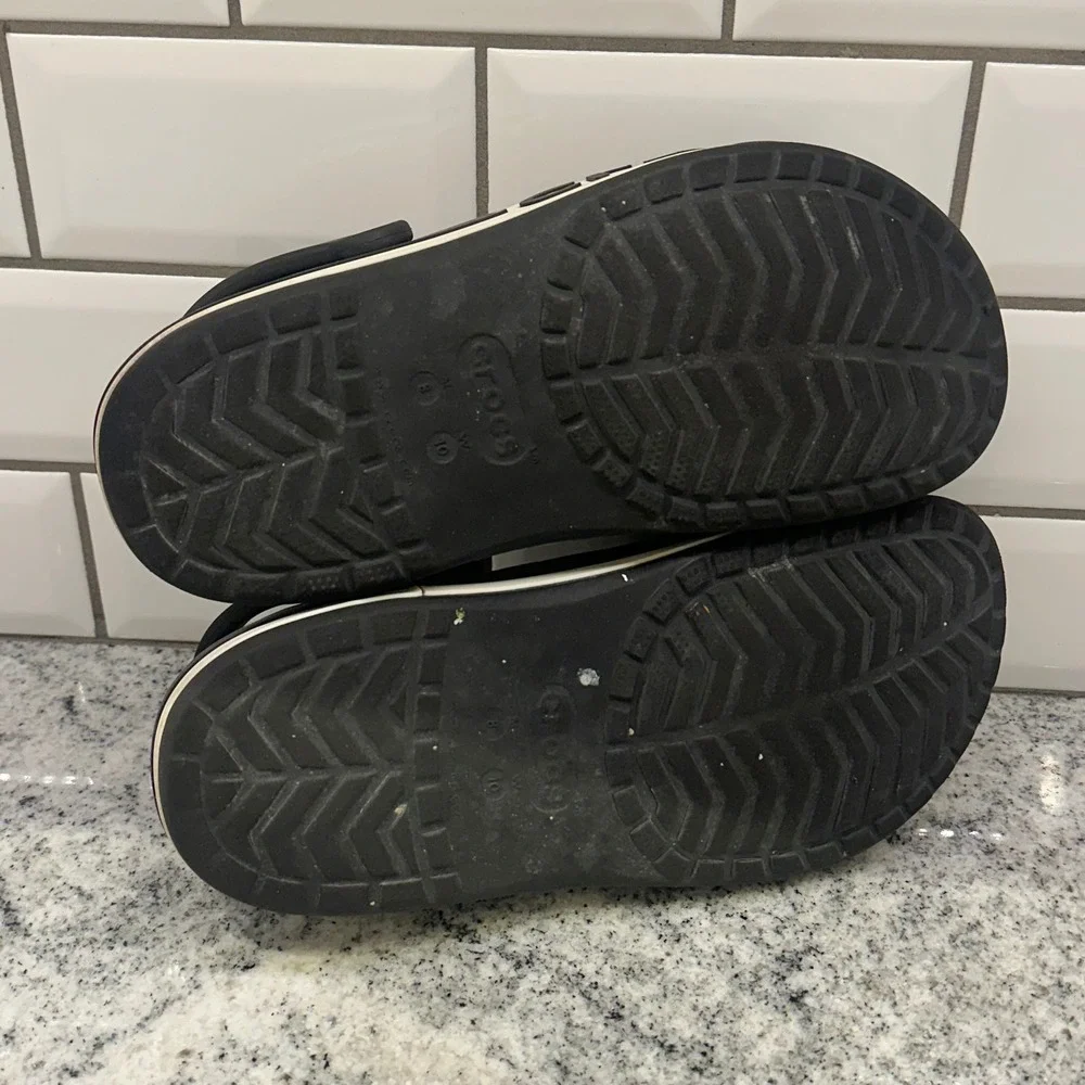 CROCS bayaband clogs